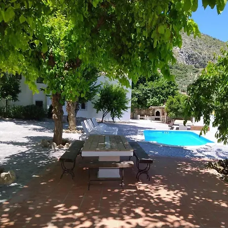 Villa Cortijo Abril *